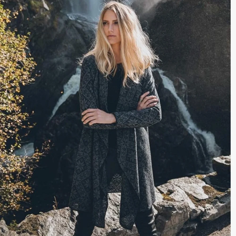 Dale of Norway Flora Jacket Sweater Wool Open Cardigan in Gray/Black Size Large - Picture 2 of 14